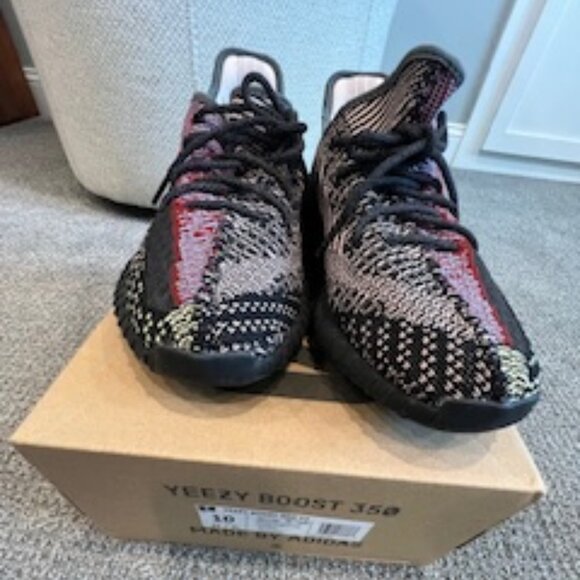 Mens Yeezy Yechiel Refletive Boost V2 Reflective Sneaker -Size 10 with Box main image 11